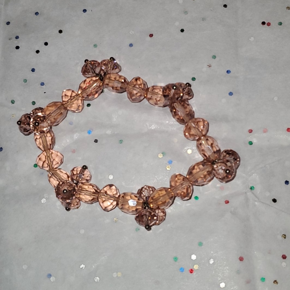 💎 Light Pink Bracelet - Costume Jewelry